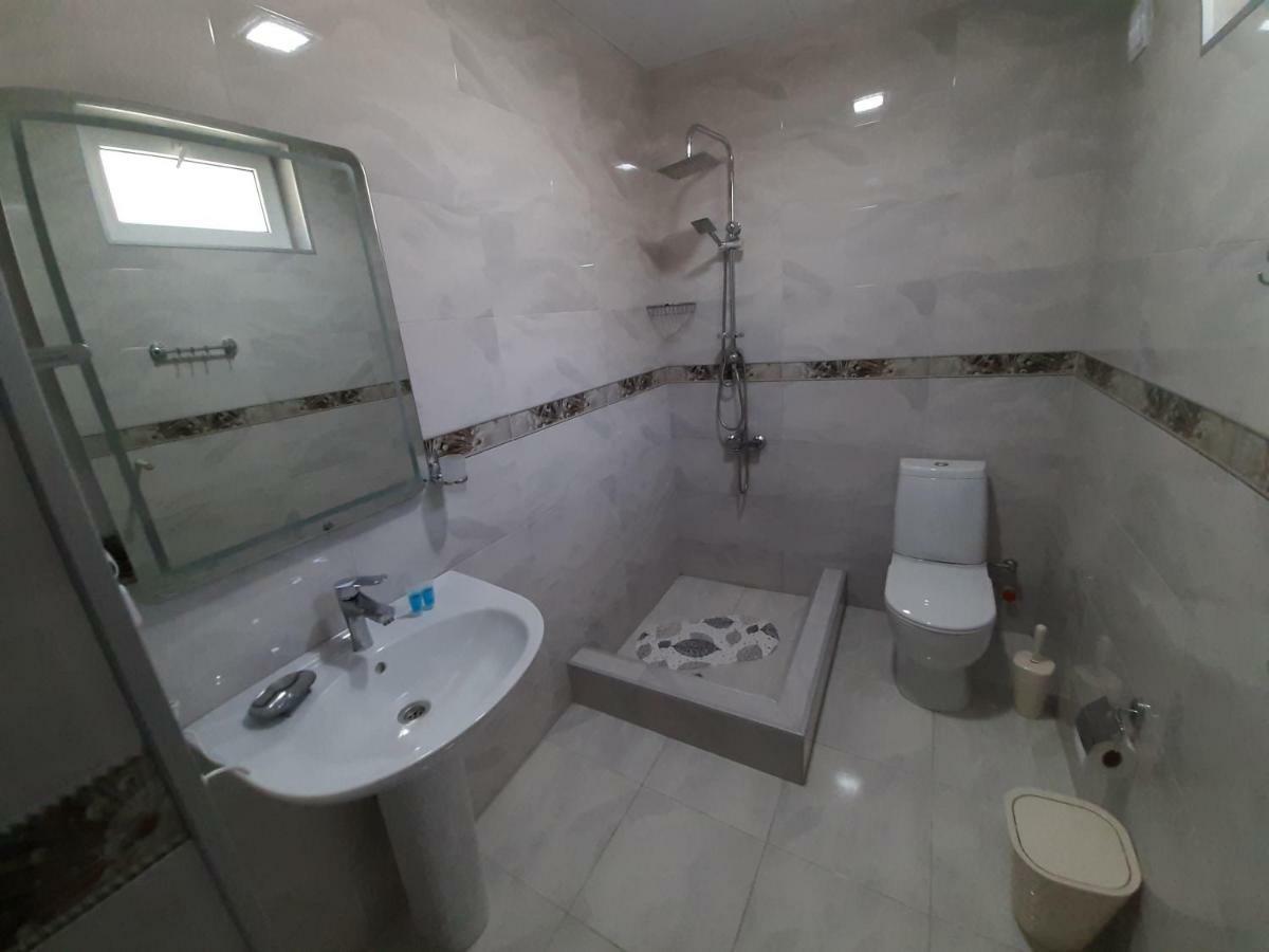 Kazbegi Guide Otel Dış mekan fotoğraf